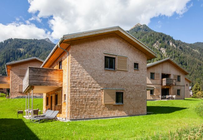 Chalet in St. Gallenkirch - Nival Chalet 24 im Grünen | 4424