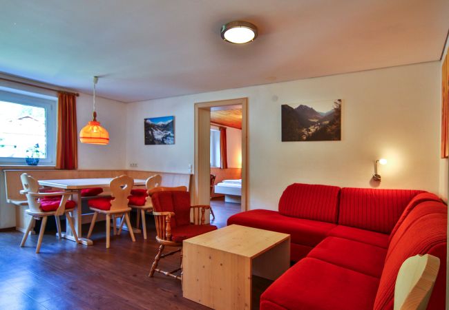 Ferienwohnung in Gargellen - Cornelia im Alpenhaus Montafon 205 | 5205